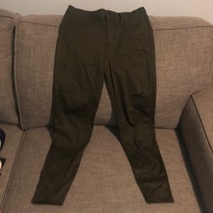 Celebrity Pink green skinny jean